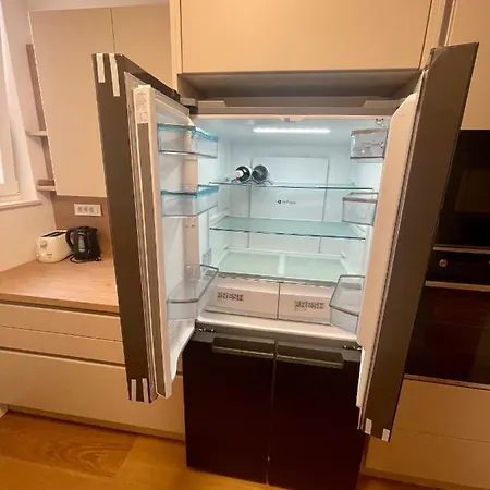 Feelhome Apartment